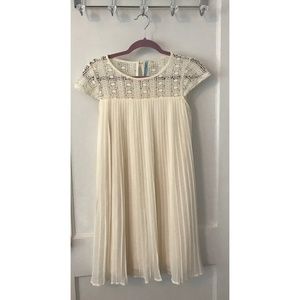 Cream lace & pleated dress- size M